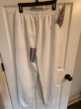 Hanes White Women's Fleece Joggers